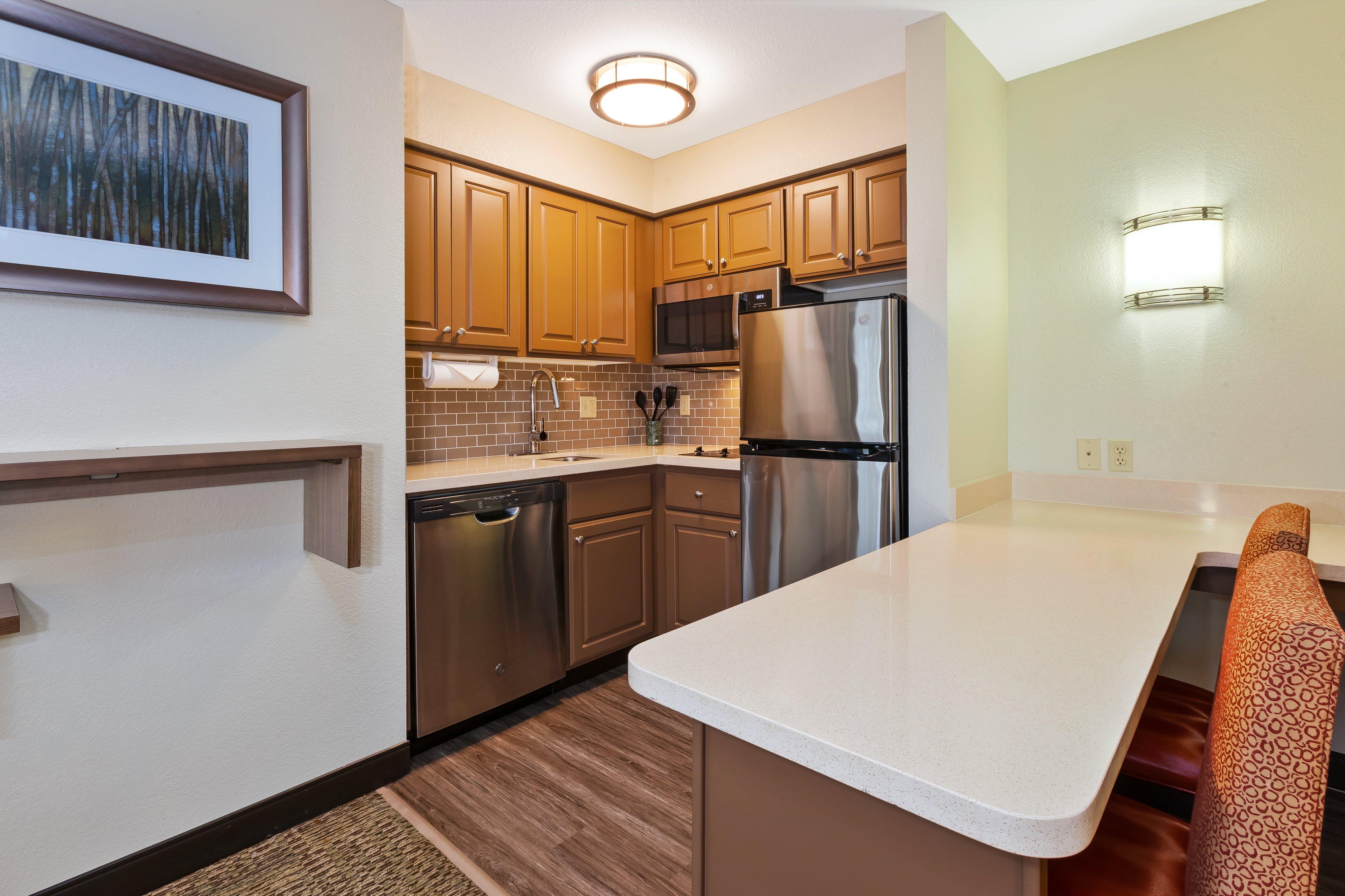 Staybridge Suites Kalamazoo By Ihg Exterior photo